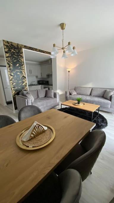 Stunning Modern 2Bed Apt Near Dublin City& Airport المظهر الخارجي الصورة